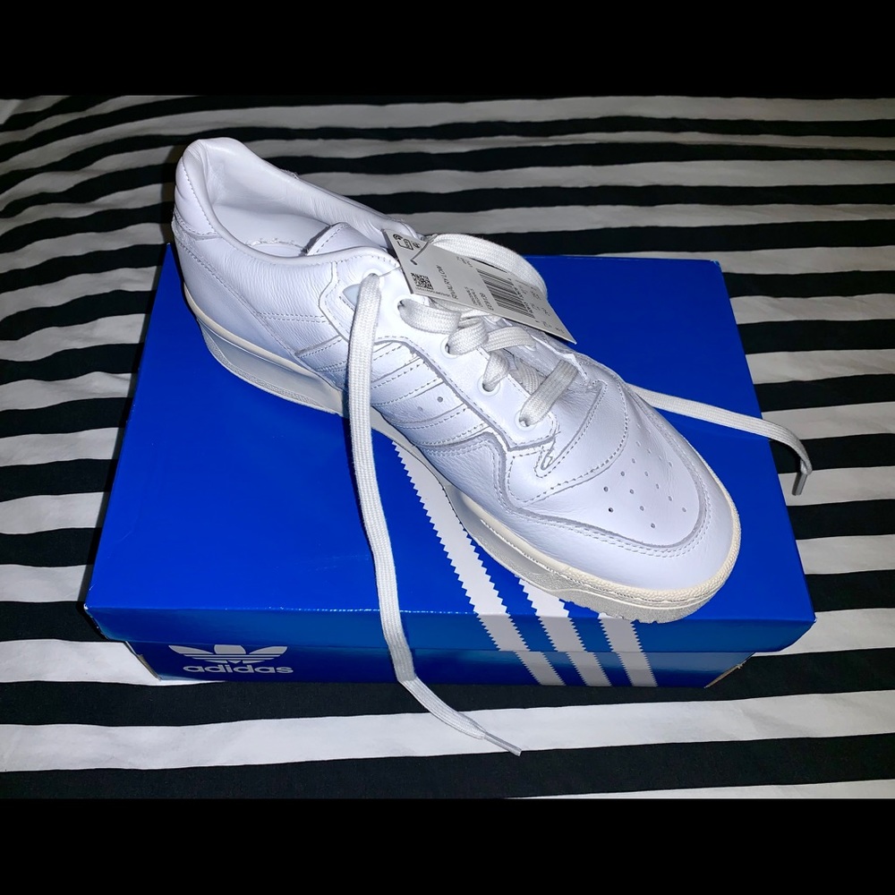 adidas rivalry low